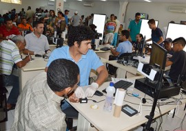 05-11-15  Seviço de Biometria TRE Casa Cidadania S Foto-Alberto Machado (16)