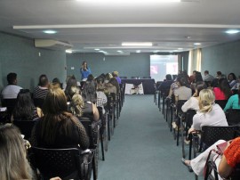 17.11.15 CONGRESSO GRAVIDEZ 2 1 270x202 - Secretaria da Saúde realiza seminário sobre gravidez na adolescência