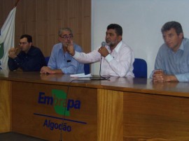 17.11.15 governo embrapa batem seminario tecnologias soci 10 270x202 - Governo e Embrapa debatem tecnologias para o Semiárido paraibano