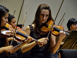 sinfonica jovem 1 270x202 - Orquestra Sinfônica Jovem da Paraíba apresenta o 7º concerto da Temporada 2015 nesta quinta-feira