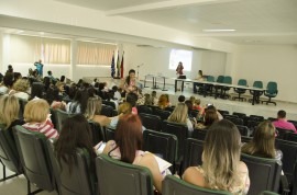 14.12.15 saude ufpb fotos alberi pontes 9 270x178 - Fórum discute metas e estratégias de melhoria do atendimento materno-infantil no Estado