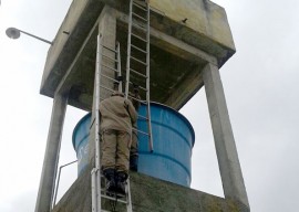 23.12.15 bombeiros combate aedesaegyptitextocamilaalve 1 270x192 - Bombeiros reforçam combate ao Aedes aegypti em Campina Grande