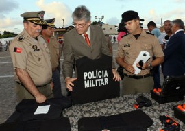 novos pm foto francsco frança secom pb 3 270x191 - Ricardo preside formatura de novos policiais militares e entrega equipamentos em João Pessoa