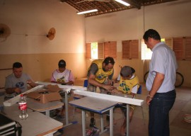 18.01.16 EDUCACAO mutirao limpeza 11 270x192 - Mais de 70 pessoas fazem mutirão de limpeza em escola da rede estadual de ensino na Capital