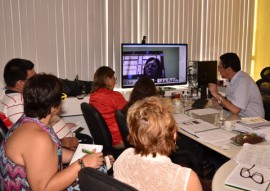 educacao realiza primeira videoconferencia com as 14 gerencias regionais de educacao 2 270x191 - Educação realiza primeira videoconferência com as 14 Gerências Regionais de Educação