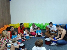 eemjj musicalização bebês portal 270x202 - Escola Especial de Música anuncia período de matrículas