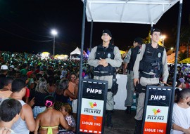 10 02 16 policia militar faz operacao carnaval foto wagner varela 2 270x191 - Polícia prende mais de 60 pessoas e apreende 20 armas de fogo no Carnaval