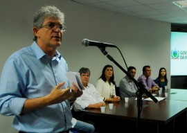 11 02 16 ricardo abertura ano letivo fotos jose marques 2 270x192 - Ricardo abre ano letivo, ministra aula inaugural das Escolas Cidadãs e entrega kits estudantis