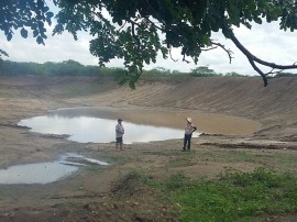 barragem sousa 15 portal 270x202 - Barragem recebe bom volume de água e extensionistas ensinam a reforçar parede