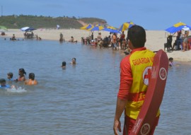 bombeiros operacao carnaval 1258 militares no estado 3 270x191 - Bombeiros utilizam mais de 1.200 militares na Operação Carnaval