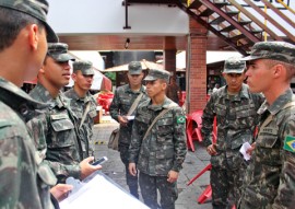 ses continua visita a imoveis para controle e combate ao mosquito aedes aegypti foto ricardo puppe 3 270x191 - Equipes do Governo dão continuidade às visitas aos imóveis para combater o mosquito Aedes aegypti 