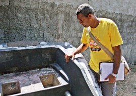 ses governo e exercito combate ao aedes aegypti em cabedelo foto ricardo puppe 3 270x191 - Governo e Exército fazem novas visitas domiciliares de combate ao Aedes aegypti em Cabedelo