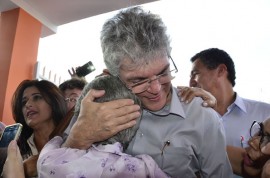 ricardo inaugura escola em puxinam foto alberi pontes (4)_1