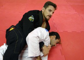 seds policia civil pb disputa o mundial de jiu jitsu em abu dhabi foto ascom seds 5 270x191 - Policial civil disputa Campeonato Mundial de Jiu-Jitsu Profissional em Abu Dhabi