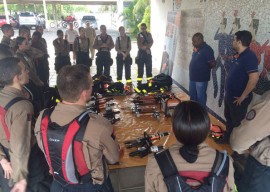 04 04 16 curso salvamento veicular  4 270x192 - Corpo de Bombeiros capacita cadetes em curso de resgate veicular