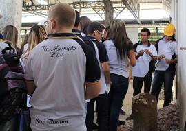 27_04_16 see alunos de escola padre jeronimo participam de aula de campo (6)