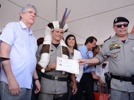 PM concede medalhas a Indígenas no Dia do ÍndioFoto Wagner Varela SECOM PB 2 270x202 - Polícia Militar condecora indígenas com medalha de Serviços Distintos na Baía da Traição