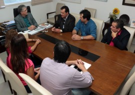 carajas assinatura foto francisco fran a 3 270x191 - Ricardo assina termo de cooperação com o grupo Carajás gerando 500 novos empregos na Paraíba