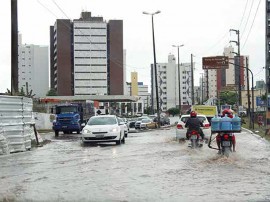 chuvas jp 270x202 - Aesa já registra 32,3% de chuva acima da média de abril, em João Pessoa