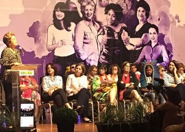 11 05 16 ligia feliciano participa conferncia mulheres 4 270x192 - Lígia participa da 4ª Conferência Nacional de Políticas para as Mulheres em Brasília