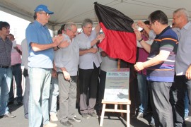 IMG 5717 270x180 - Ricardo entrega equipamentos, inaugura centro para rendeiras e estrada no Cariri