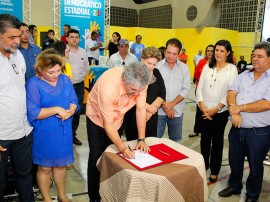 MG 6583 270x202 - Em Patos: Ricardo participa do ODE, entrega créditos e autoriza obras para a região