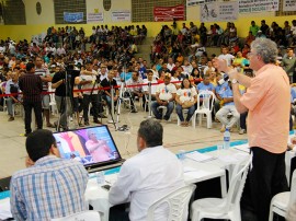 MG 6693 270x202 - Em Patos: Ricardo participa do ODE, entrega créditos e autoriza obras para a região