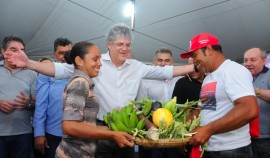 MST SOUSA7 Foto José Marques 270x158 - Ricardo assina contrato de concessão de direito real de uso de terras das Várzeas de Sousa