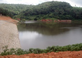 barragem de pitombeiras 4 270x191 - Barragem de Pitombeira acumula mais da metade da capacidade total 