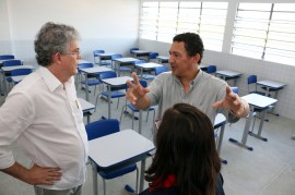 escola major veneziano em cg foto francisco frança secom pb 12 270x179 - Ricardo inaugura escola e entrega equipamento de raio-x digital em Campina Grande