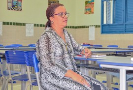 mãe de aluno Idelma Bernardes 270x183 - Alunos e pais aprovam modalidade de ensino das Escolas Cidadãs Integrais