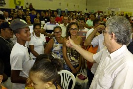 ode de guarabira foto francisco frança secom pb 4 270x180 - Ricardo entrega equipamentos, autoriza construção de escola e libera créditos no ODE em Guarabira