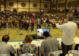 ode de itaporanga foto francisco frança 12 270x191 - Ricardo participa do ODE, entrega casas, libera créditos e autoriza construção de escola técnica