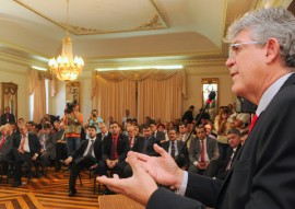 ricardo ASSINATURA DO TERMO DE CESS O DE IMOVEL DO ANTIGO PARAIBAN foto jose marques 5 270x191 - Ricardo assina Termo de Cessão de Imóvel que vai abrigar nova sede da Assembleia Legislativa