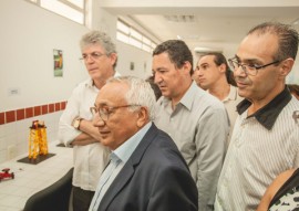 ricardo assinatura do termo de compromisso das escolas tecnicas fnde foto max brito 8 270x191 - Ricardo assina termo com FNDE que garante a construção de mais seis escolas técnicas na Paraíba