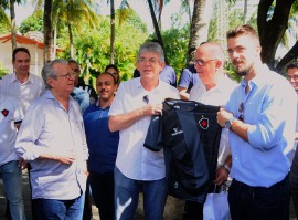 BOTAFOGO1 portal 270x199 - Ricardo recebe delegação do Botafogo da Paraíba e destaca desempenho da equipe na Copa do Brasil