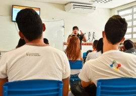 escola tecnica de bayeux seminario corrupcao com oficinas foto Delmer Rodrigues 4 270x191 - Governo encerra seminário sobre ética, educação e cidadania com oficinas para 300 alunos