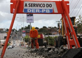 duplica ao de cruz das armas foto francisco fran a secom pb 121 270x191 - Ricardo inspeciona obras de duplicação da Avenida Cruz das Armas