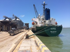 porto de cabedelo operacao milho foto joselio carneiro 1 270x202 - Movimentação do Porto supera mesmo período do ano passado