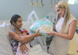 ses sala de parto humanizada na cidade de queimadas foto RicardoPuppe 2 270x191 - Governo do Estado inaugura Sala de Parto Humanizado do Hospital Geral de Queimadas