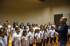 ensaio coro infantil 270x179 - Orquestra e Coro Infantil da Paraíba apresentam concerto comemorativo ao Dia das Crianças no Espaço Cultural