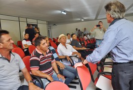 governo da paraíba incentiva credito fundiario a agricultores 1 270x183 - Governo incentiva crédito fundiário e garante terra para agricultores familiares