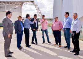 lindolfo e empresarios foto walter rafael 1 270x192 - Em 2017: Centro de Convenções sedia eventos da Agência Nacional de Energia Elétrica