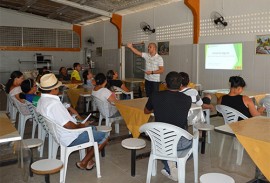 sedh curso manipulação de alimentos foto claudia belmont 2 270x183 - Comerciantes aprendem boas práticas na manipulação de alimentos no Restaurante Popular de Santa Rita