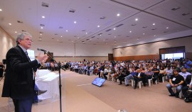 ENCONTRO PREFEITOS11 270x158 - Ricardo reúne prefeitos e destaca a importância da integração entre Governo e Municípios