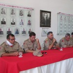 a mesa do comando e autoridades do bombeiros(1)