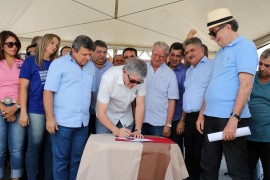 gurinhem estrada foto francisco frança secom pb 5 270x180 - Gurinhém e Alagoinha: Ricardo autoriza obras e inaugura escolas