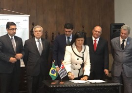 vice gov ligia gov de SP sede equipamento para agilizar transposicao do sao francisco 1 270x191 - Governo de São Paulo empresta maquinário para agilizar chegada das águas do São Francisco