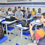 see reuniao sobre o curriculo do ensino medio (2)