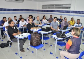 see reuniao sobre o curriculo do ensino medio 3 270x191 - Governo do Estado inicia nova etapa de discussões sobre currículo do ensino médio